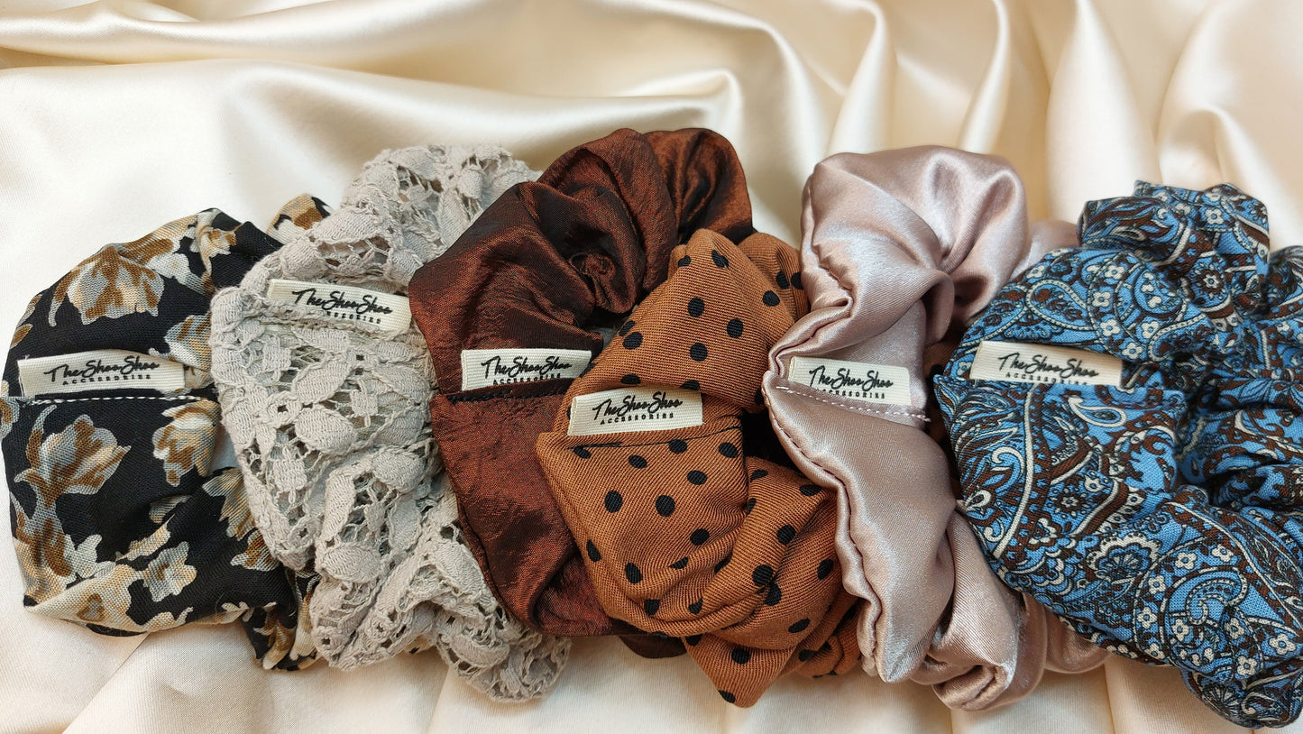 Sweet Rose ShooShoo Satin Scrunchie - Handgjord