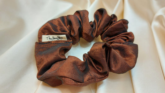 Burnt Fudge ShooShoo Taft Scrunchie - Handgjord