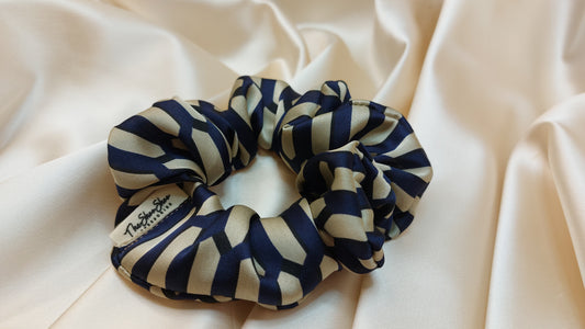 Rich Navy Tan ShooShoo Satin Scrunchie - Handgjord