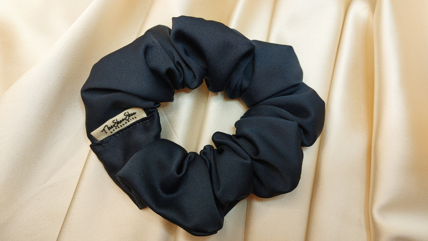 Blackberry Navy Blue ShooShoo Microsatin Scrunchie - Handgjord