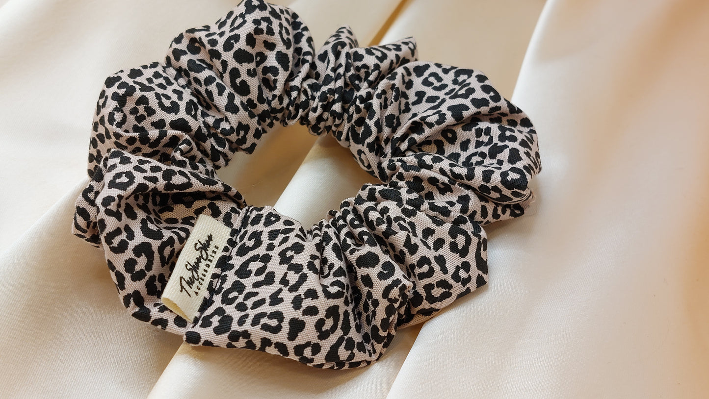 Leopard Midnight ShooShoo Bomull Scrunchie - Handgjord