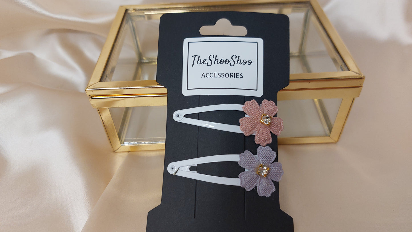 Hårspänne med blomma vit Shoo Shoo 2/set