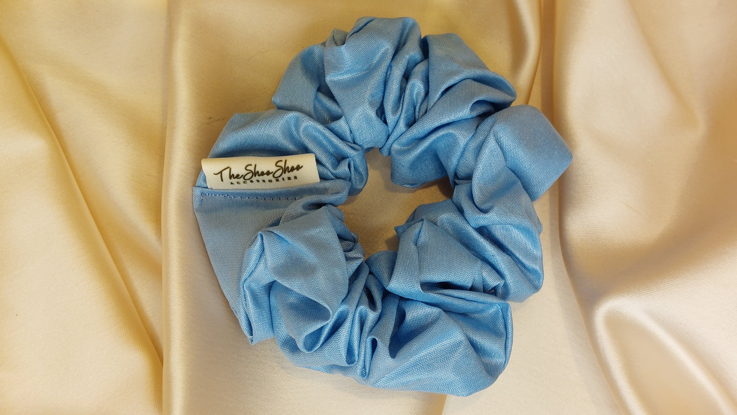 Clear Blue Sky ShooShoo Taft Scrunchie - Handgjord