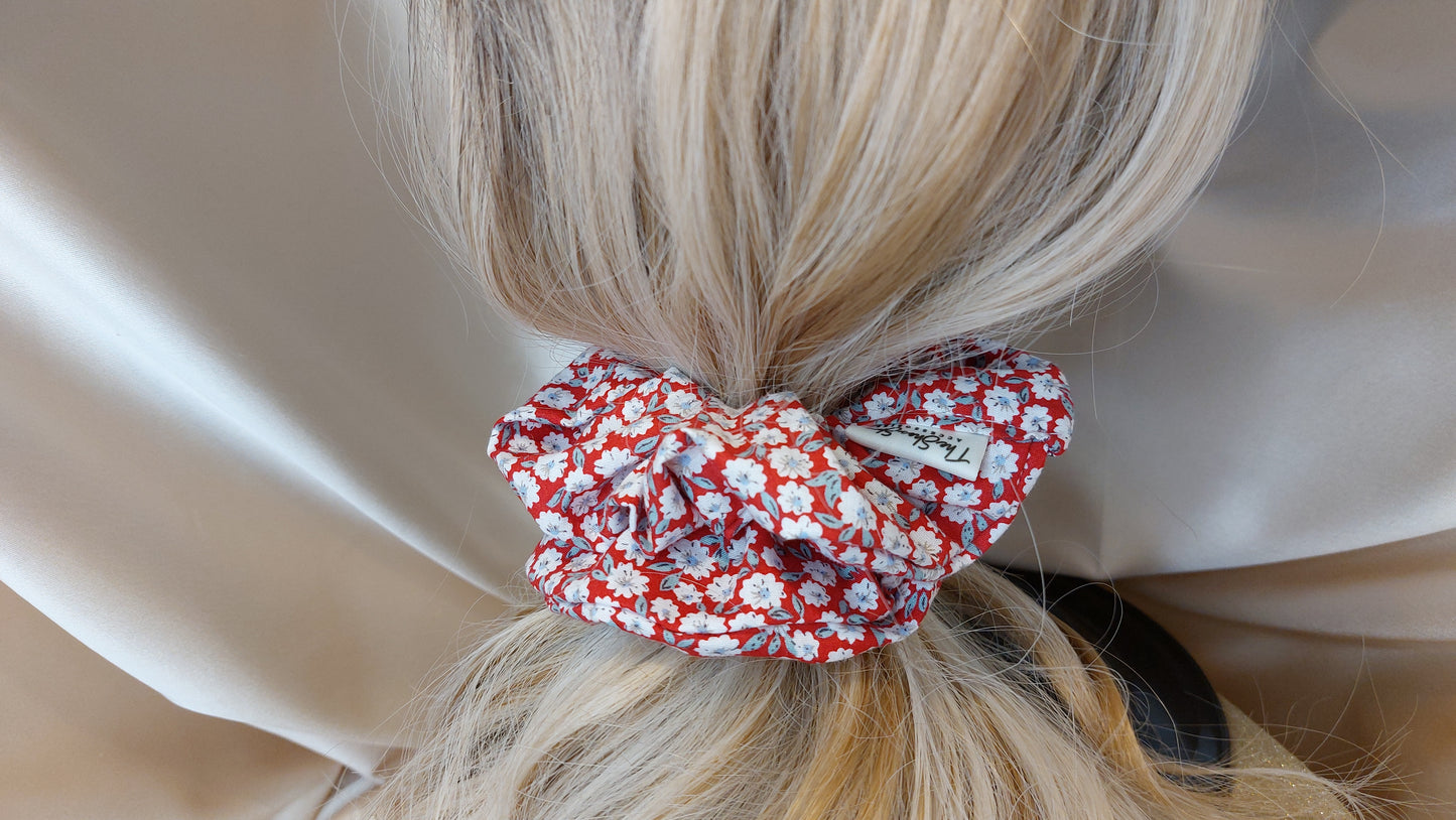 Summer Party in Red ShooShoo Bomull Scrunchie - Handgjord