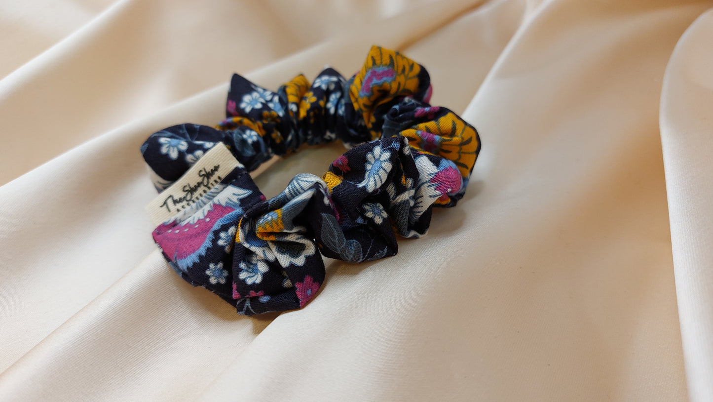 Midsummer Night Blue ShooShoo Bomull Scrunchie - Handgjord
