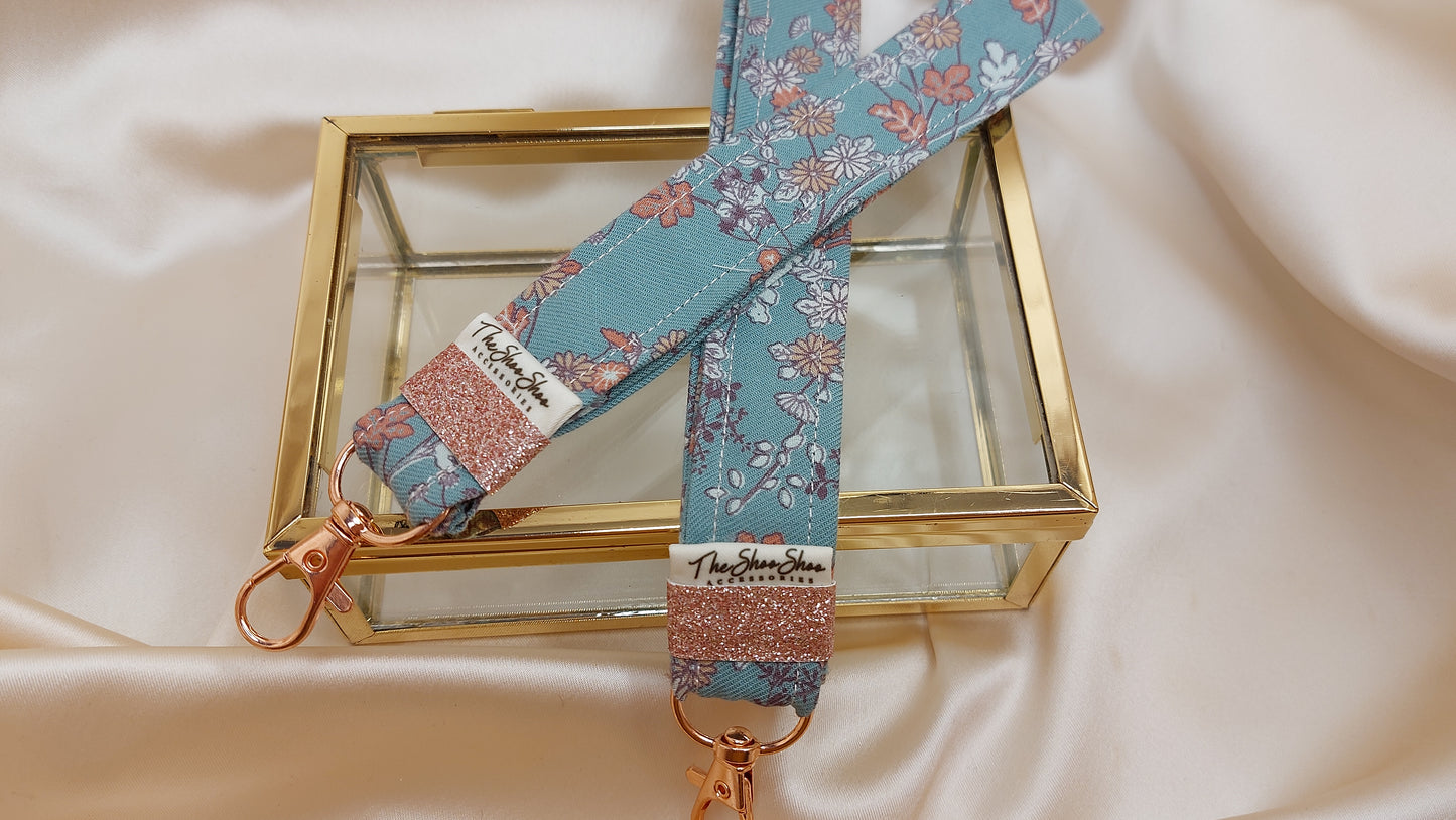 Nyckelring Misty Morning med handledsrem i bomull