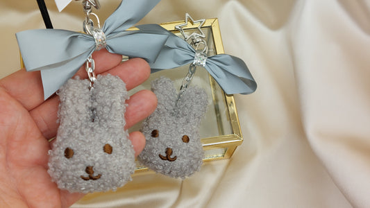 Nyckelring med Reflexrosett och Kanin