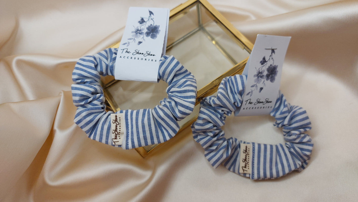 Business Stripes Blue ShooShoo Bomull Scrunchie - Handgjord