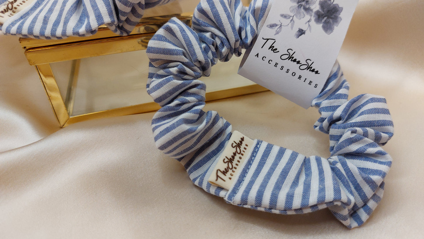 Business Stripes Blue ShooShoo Bomull Scrunchie - Handgjord