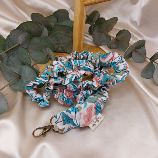 Scrunchie Nyckelband Caribbean Garden med nyckelkrok