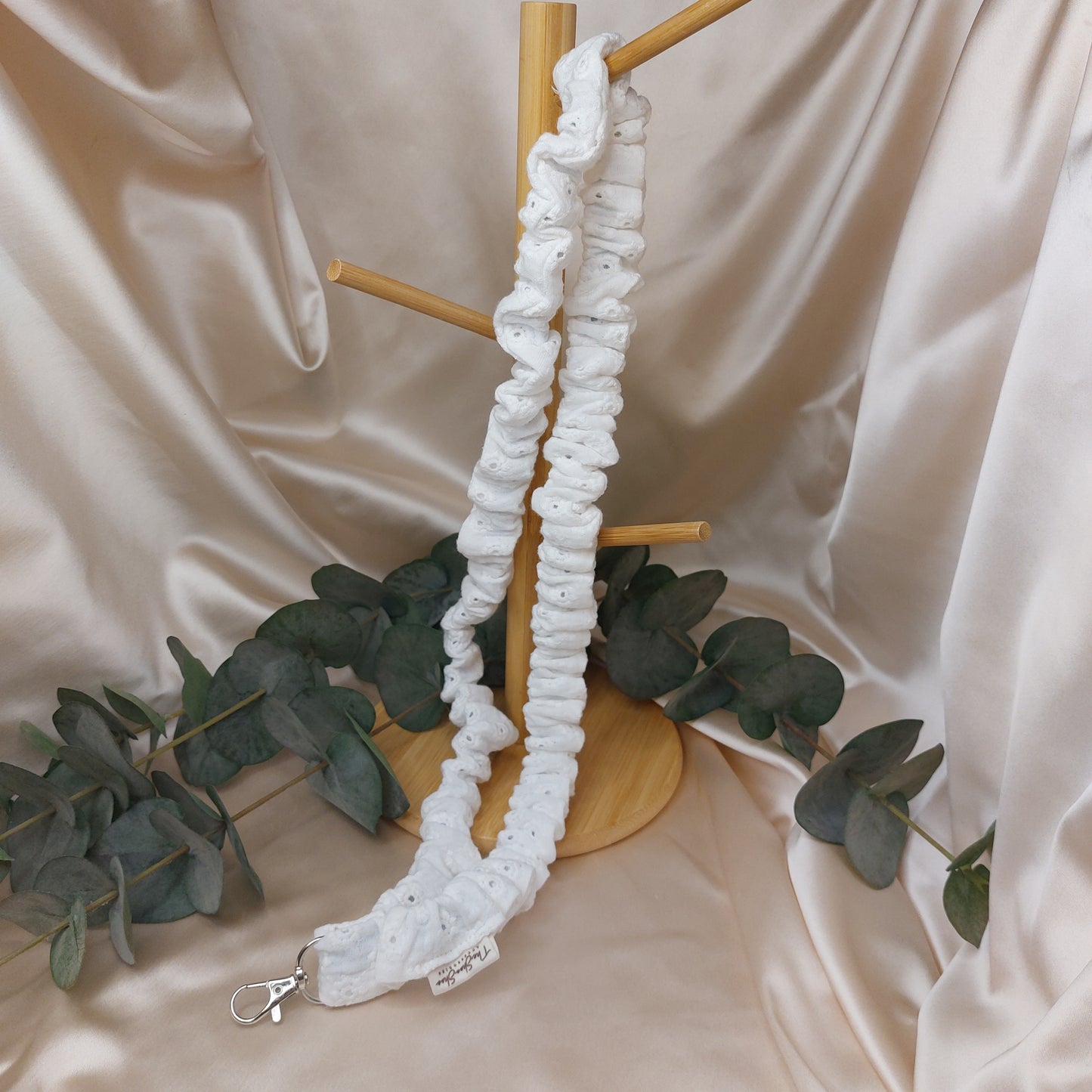 Scrunchie Nyckelband Romance Cloud med nyckelkrok