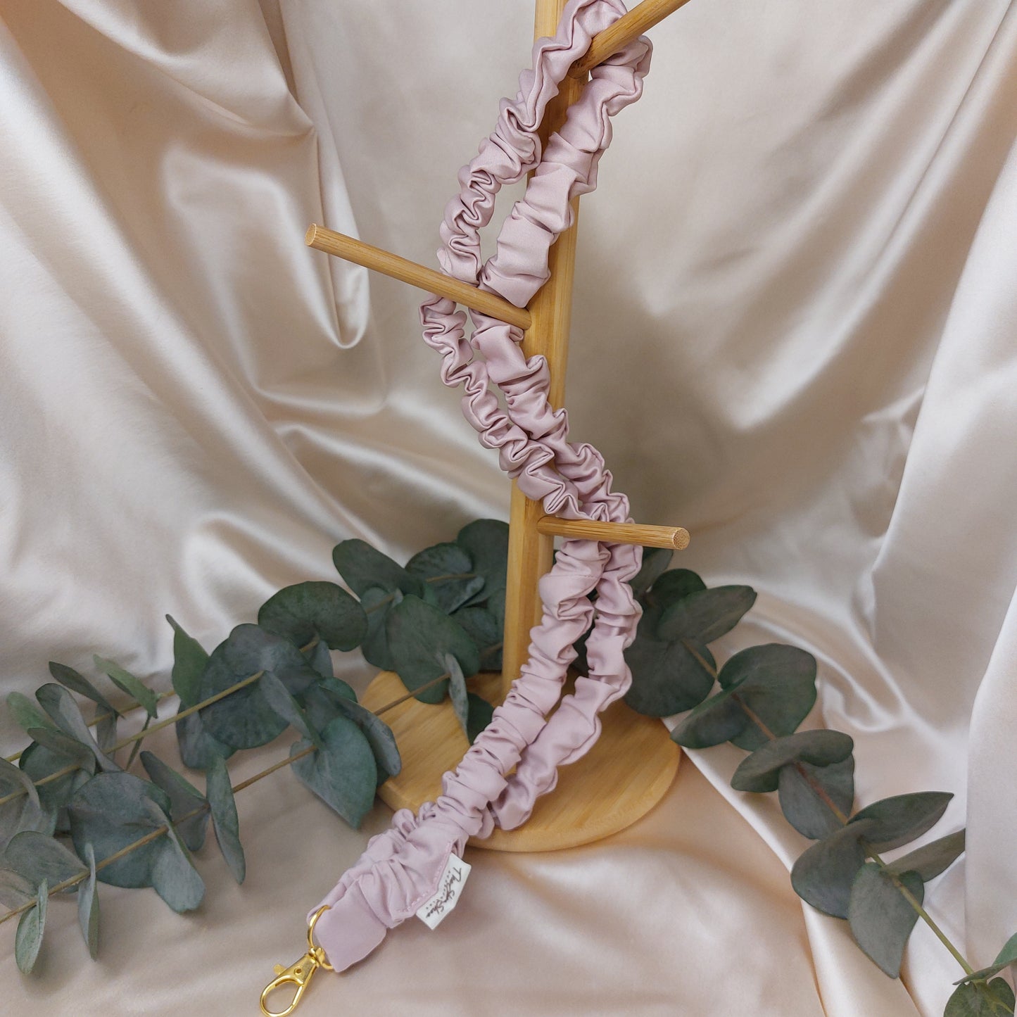 Scrunchie Nyckelband Rosy Mauve med nyckelkrok