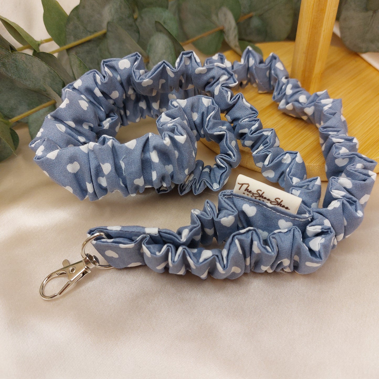 Scrunchie Nyckelband Sweethearts Gray med nyckelkrok